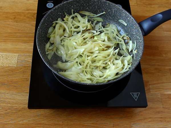 Bacalhau à Brás, μια εύκολη και νόστιμη παραδοσιακή πορτογαλική συνταγή - Προετοιμασία βήμα 4