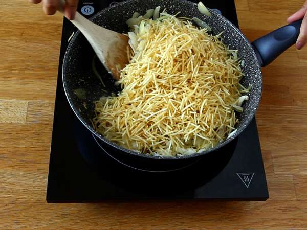 Bacalhau à Brás, μια εύκολη και νόστιμη παραδοσιακή πορτογαλική συνταγή - Προετοιμασία βήμα 5