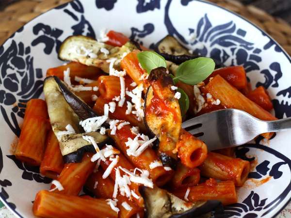 Pasta Siciliana με μελιτζάνα, η εύκολη και ελαφριά εκδοχή - Pasta alla Norma - Προετοιμασία βήμα 7