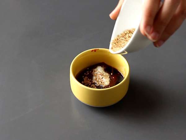 Πικάντικη κορεατική σάλτσα gochujang για Bibimbap - Προετοιμασία βήμα 1
