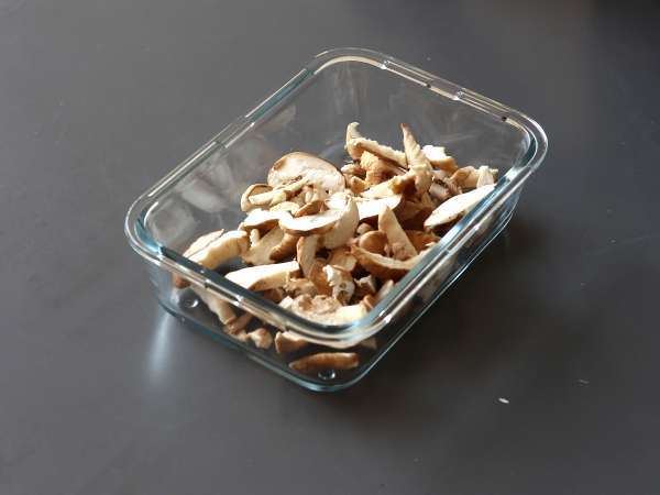 Μανιτάρια κορεατικού τύπου - Μανιτάρια Shiitake σε σάλτσα gochujang - Προετοιμασία βήμα 3