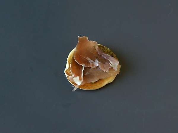 Πιατέλα Blini με γέμιση, το τέλειο ποικίλο απεριτίφ για την εορταστική περίοδο - Προετοιμασία βήμα 2