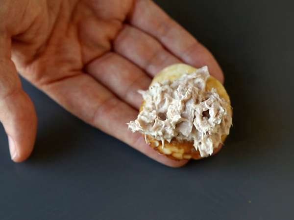 Πιατέλα Blini με γέμιση, το τέλειο ποικίλο απεριτίφ για την εορταστική περίοδο - Προετοιμασία βήμα 9