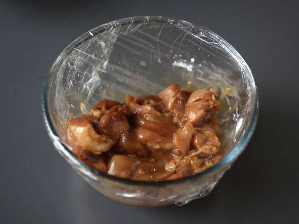 Κοτόπουλο Teriyaki, η γλυκιά και αλμυρή ιαπωνική σάλτσα που θα λατρέψετε! - Προετοιμασία βήμα 3