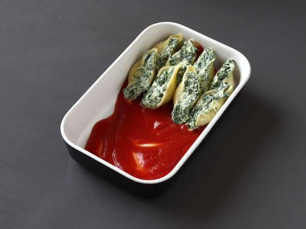 Conchiglioni γεμιστά με ρικότα και σπανάκι: ένα ακαταμάχητο ψητό χορτοφαγικό πιάτο - Προετοιμασία βήμα 7