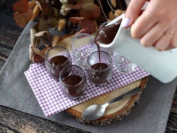 Brigadeiro de colher, το πιο δημοφιλές γλυκό τις γιορτινές ημέρες! - Προετοιμασία βήμα 4