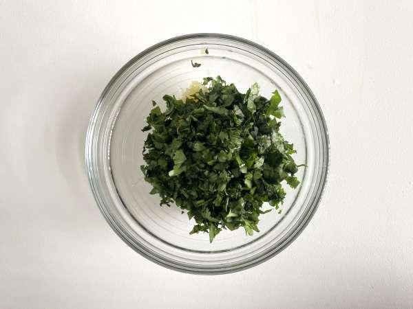 Ψητές πατάτες με chimichurri - Προετοιμασία βήμα 4