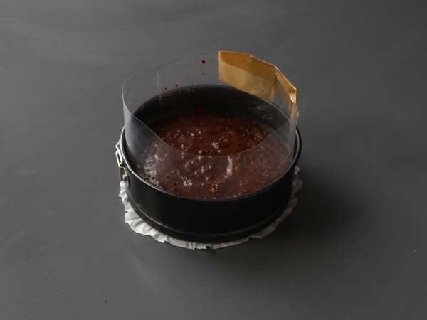 Σοκολατένιο fudge μήλου, ένα πανεύκολο επιδόρπιο που φτιάχνεται με μόλις 2 υλικά! - Προετοιμασία βήμα 6