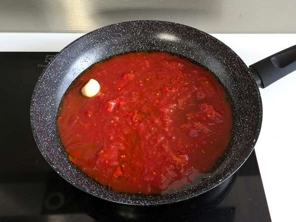Penne all'arrabbiata: ένα κλασικό ιταλικό πιάτο που ζεσταίνει την καρδιά! - Προετοιμασία βήμα 3