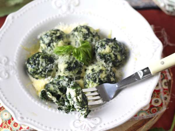 Σπανάκι και ricotta malfatti, η εύκολη, χωρίς ζύμωμα σπιτική συνταγή ζυμαρικών - Προετοιμασία βήμα 9
