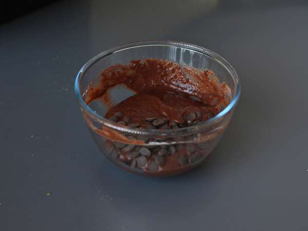 Brownie πρωτεΐνης με ορό γάλακτος, φυσικά χωρίς γλουτένη - Προετοιμασία βήμα 3