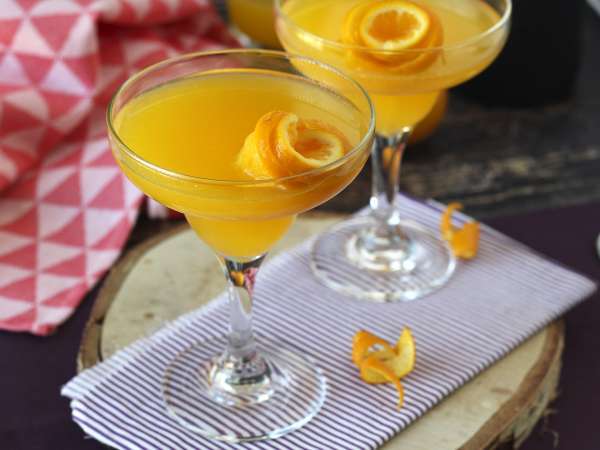 Agua de Valencia, το μεσογειακό κοκτέιλ με cava και πορτοκάλι που μπορείτε να φτιάξετε στο σπίτι. - Προετοιμασία βήμα 5