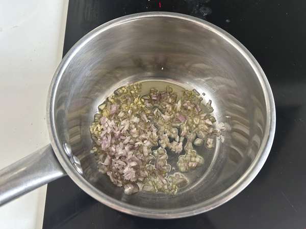 Σπιτικό chutney μάνγκο: το γλυκόξινο ινδικό καρύκευμα που ταιριάζει με τα πάντα - Προετοιμασία βήμα 2