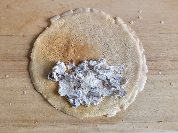 Crespelle ricotta και μανιτάρια: η τέλεια κρεμώδης χορτοφαγική συνταγή για κάθε περίσταση - Προετοιμασία βήμα 8