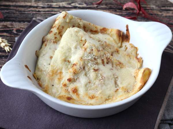 Crespelle ricotta και μανιτάρια: η τέλεια κρεμώδης χορτοφαγική συνταγή για κάθε περίσταση - Προετοιμασία βήμα 13