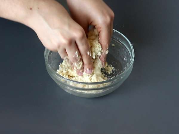 Blueberry crumble cake: το κέικ που συνδυάζει φοντάν, απαλότητα και τραγανότητα! - Προετοιμασία βήμα 2