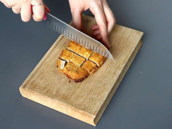 Tasty Crousty: Η συνταγή για τραγανό κοτόπουλο - Προετοιμασία βήμα 4