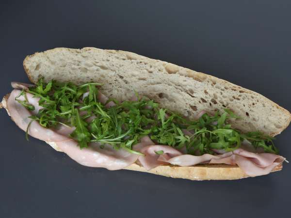 Γκουρμέ ιταλικό σάντουιτς με mortadella και τυρί burrata - Προετοιμασία βήμα 3