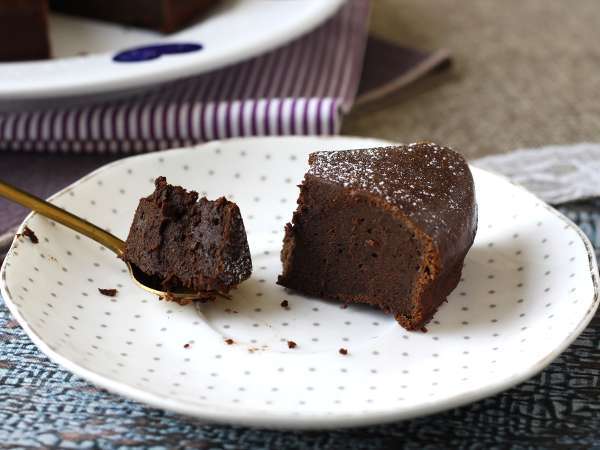 Φοντάν σοκολάτας με πρωτεΐνη: η εύκολη συνταγή με ορό γάλακτος - Προετοιμασία βήμα 5