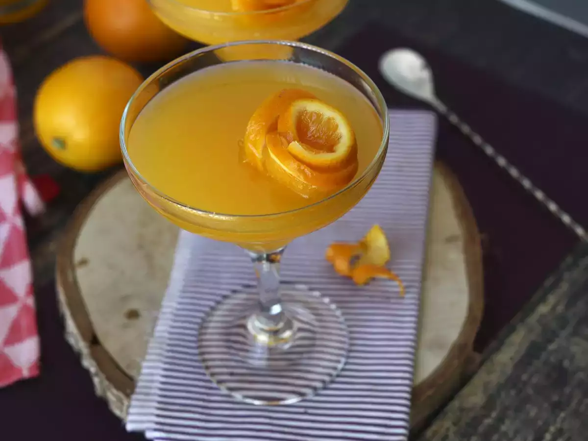 Agua de Valencia, το μεσογειακό κοκτέιλ με cava και πορτοκάλι που μπορείτε να φτιάξετε στο σπίτι. - φωτογραφία 3
