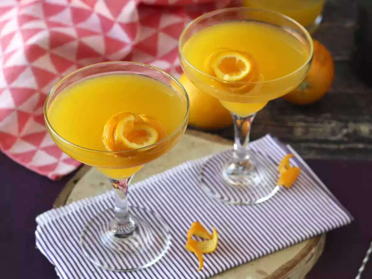Agua de Valencia, το μεσογειακό κοκτέιλ με cava και πορτοκάλι που μπορείτε να φτιάξετε στο σπίτι. - φωτογραφία 4