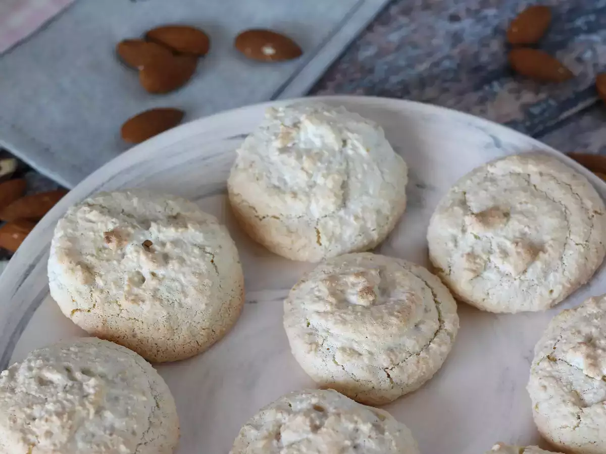 Amaretti, ιταλικές λιχουδιές αμυγδάλου που συνοδεύουν τέλεια τον καφέ! - φωτογραφία 3