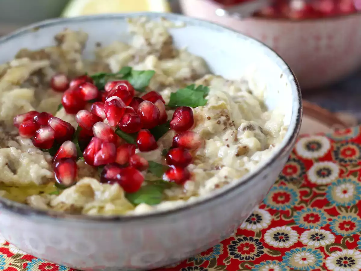 Baba ganoush, το νόστιμο λιβανέζικο άλειμμα μελιτζάνας