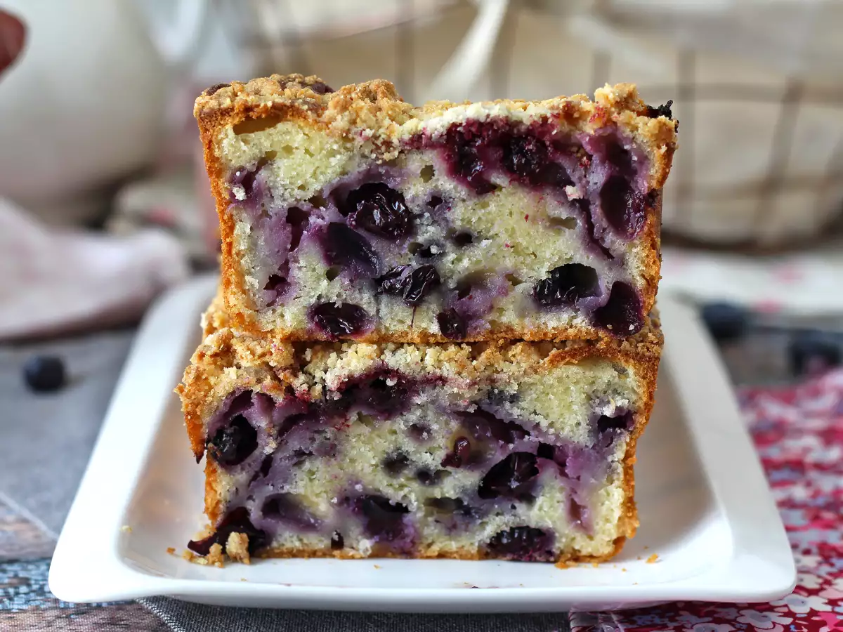 Blueberry crumble cake: το κέικ που συνδυάζει φοντάν, απαλότητα και τραγανότητα! - φωτογραφία 5