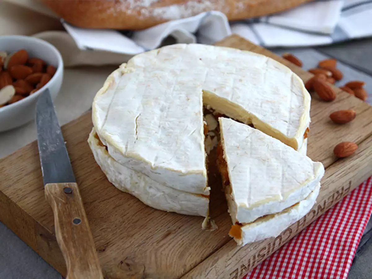 Brie με γέμιση βερίκοκου και αμυγδάλου - φωτογραφία 3