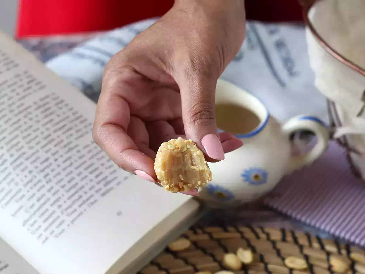Brigadeiro φιστικιών, ένα νόστιμο βραζιλιάνικο γλυκό - φωτογραφία 7