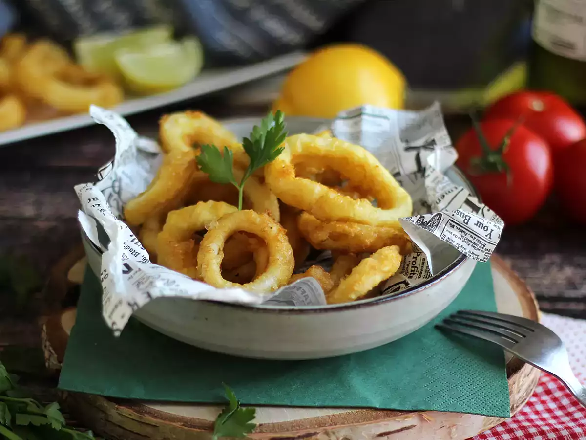 Calamares a la romana - παναρισμένα καλαμαράκια σε κουρκούτι - φωτογραφία 2