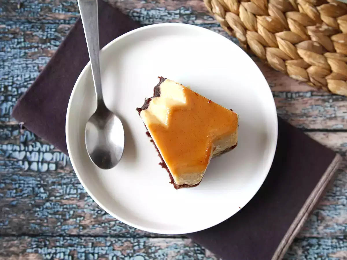 Choco flan, ο τέλειος συνδυασμός ενός ζουμερού κέικ σοκολάτας και ενός flan καραμέλας βανίλιας - φωτογραφία 6