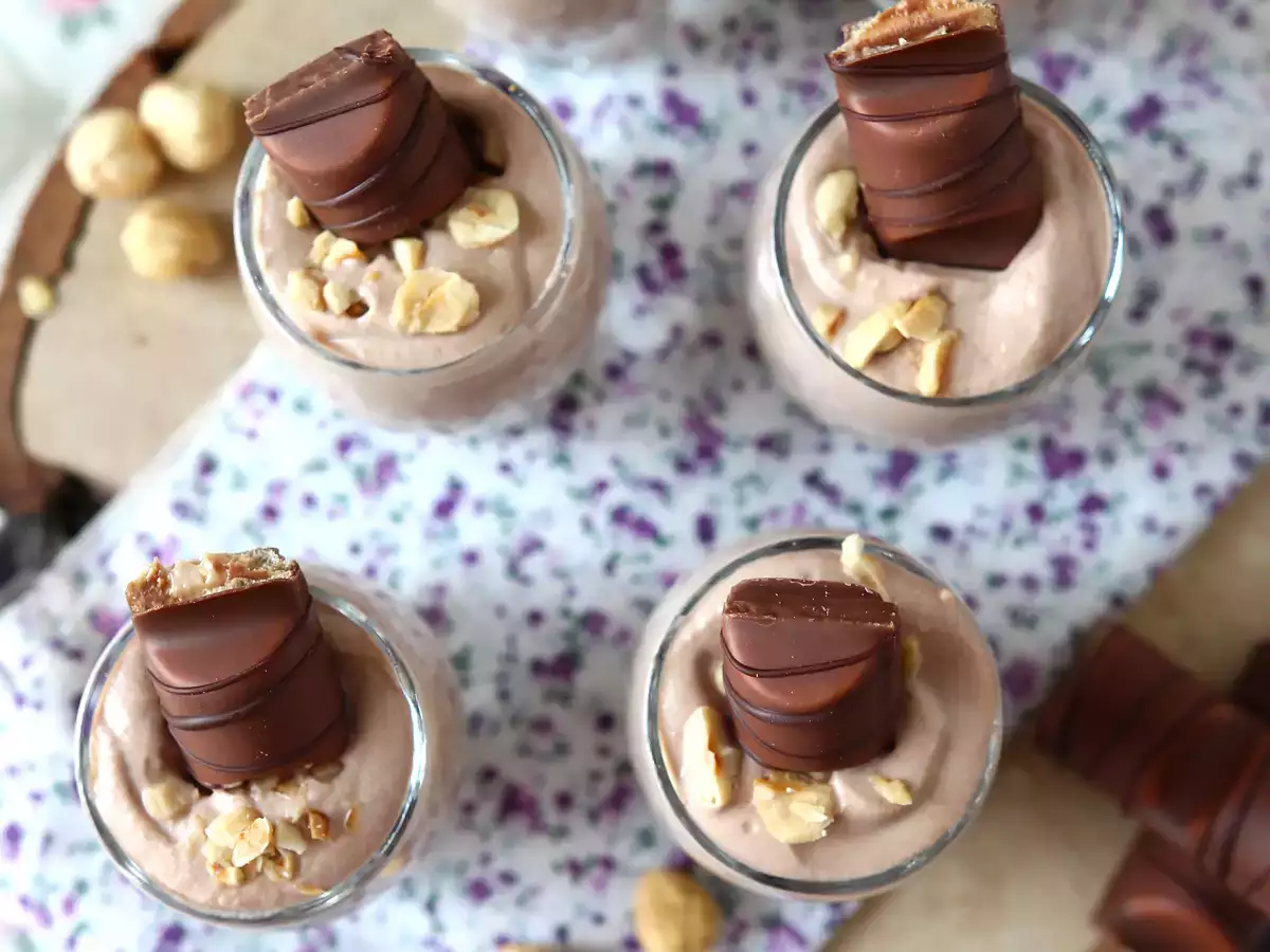 Χωρίς ψήσιμο, εξαιρετικά νόστιμες Kinder Bueno verrines - φωτογραφία 2