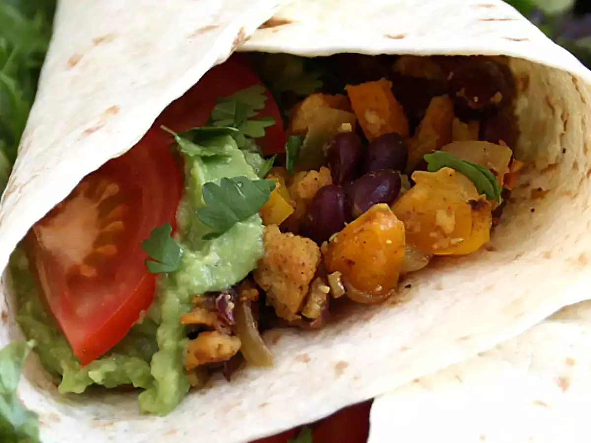 Χορτοφαγικές fajitas με πρωτεΐνη σόγιας - φωτογραφία 2