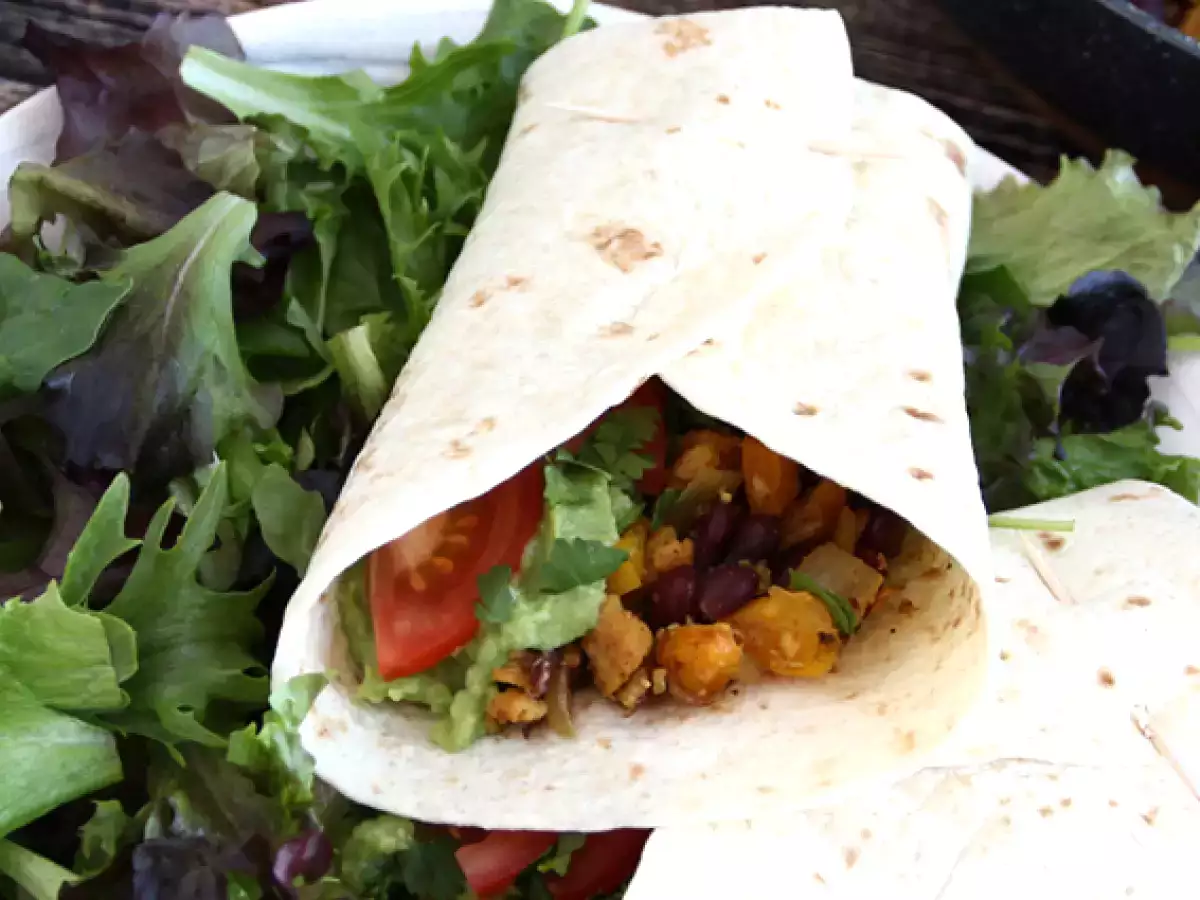 Χορτοφαγικές fajitas με πρωτεΐνη σόγιας - φωτογραφία 4