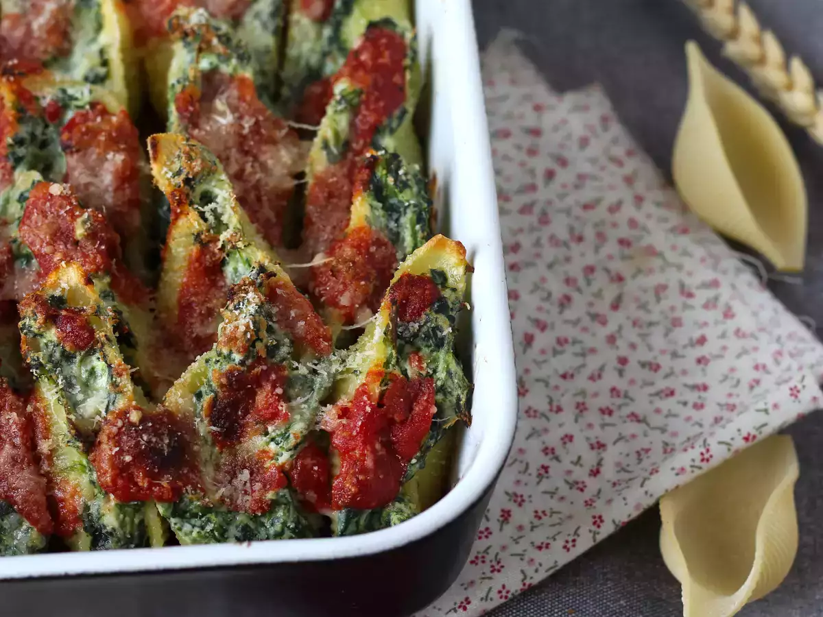 Conchiglioni γεμιστά με ρικότα και σπανάκι: ένα ακαταμάχητο ψητό χορτοφαγικό πιάτο - φωτογραφία 4