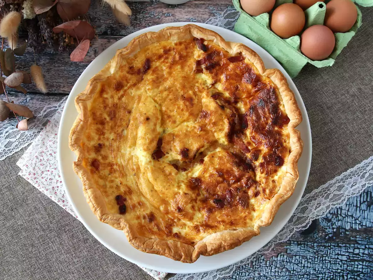 Εύκολη σπιτική συνταγή quiche lorraine - φωτογραφία 3