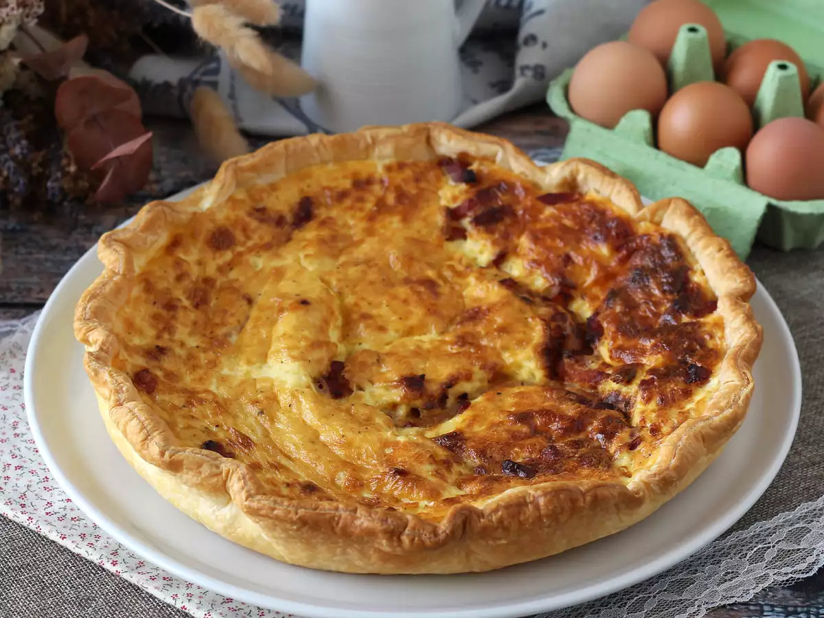 Εύκολη σπιτική συνταγή quiche lorraine - φωτογραφία 4
