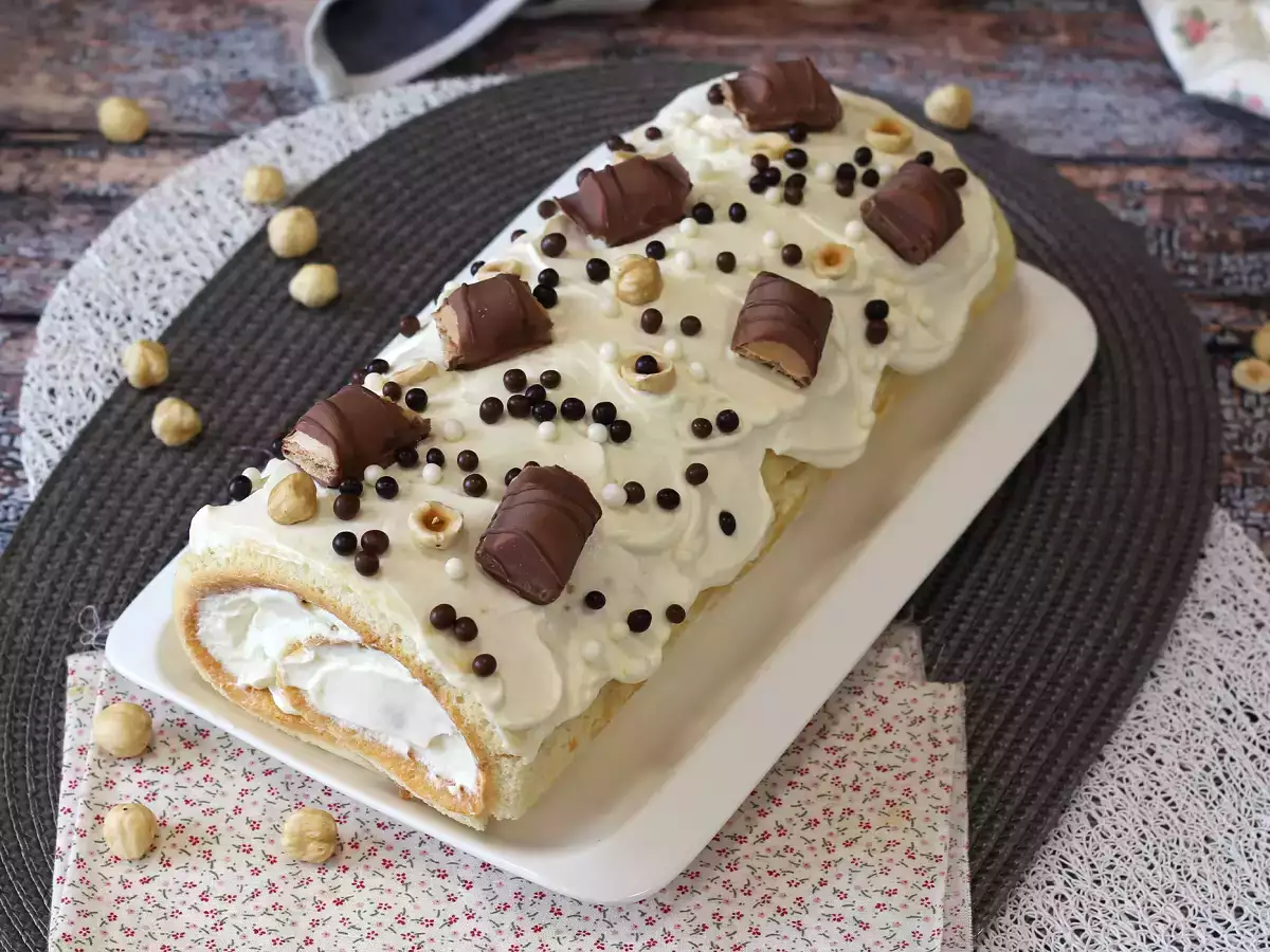 Εύκολο ρολό με γεύση Kinder Bueno, ιδανικό για τούρτα γενεθλίων ή χριστουγεννιάτικο κούτσουρο! - φωτογραφία 8