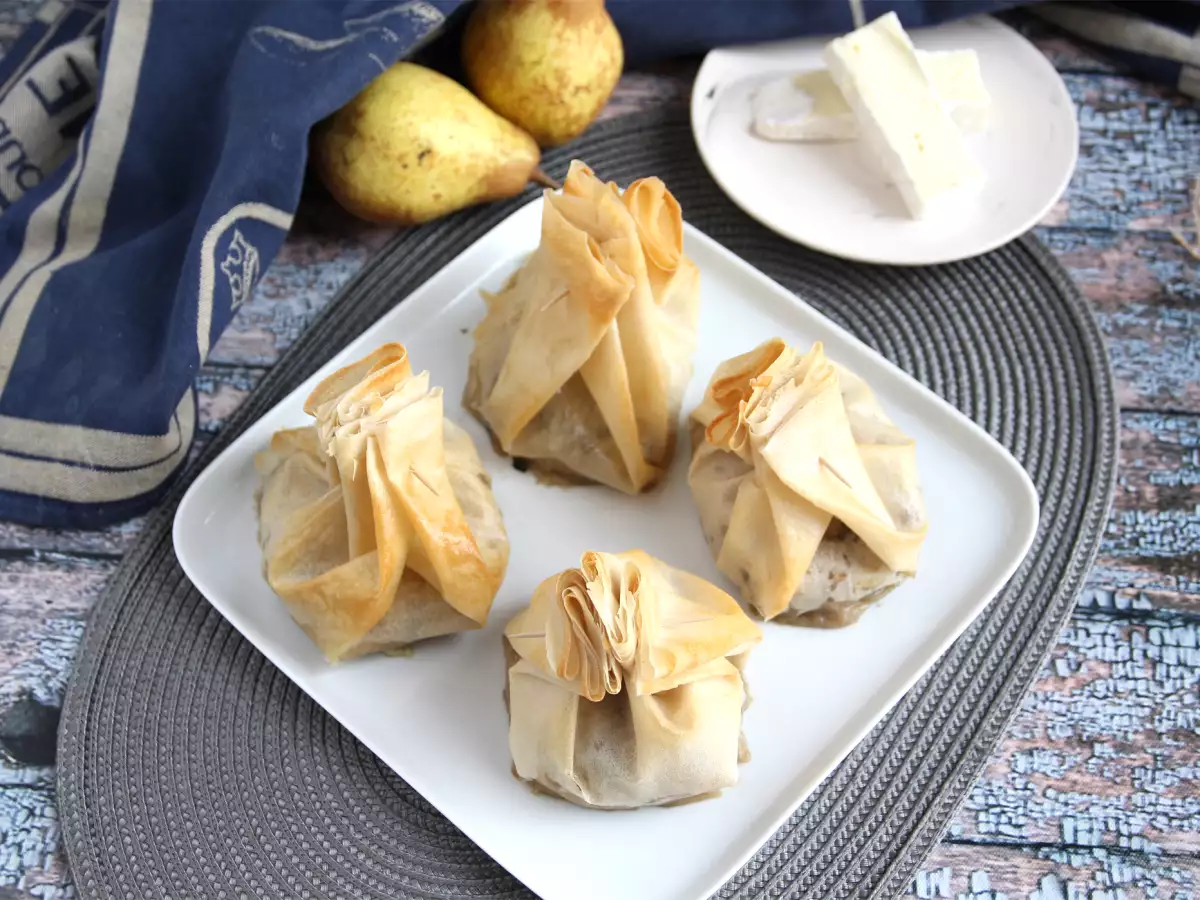 Εξαιρετικά τραγανά μανιτάρια, τυρί Brie και αχλάδι aumônières - φωτογραφία 2