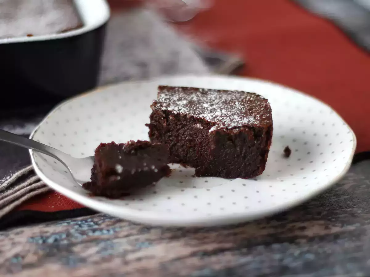 EXTRA FONDANT κέικ με κρέμα σοκολάτας και κάστανο με μόλις 4 υλικά - φωτογραφία 5