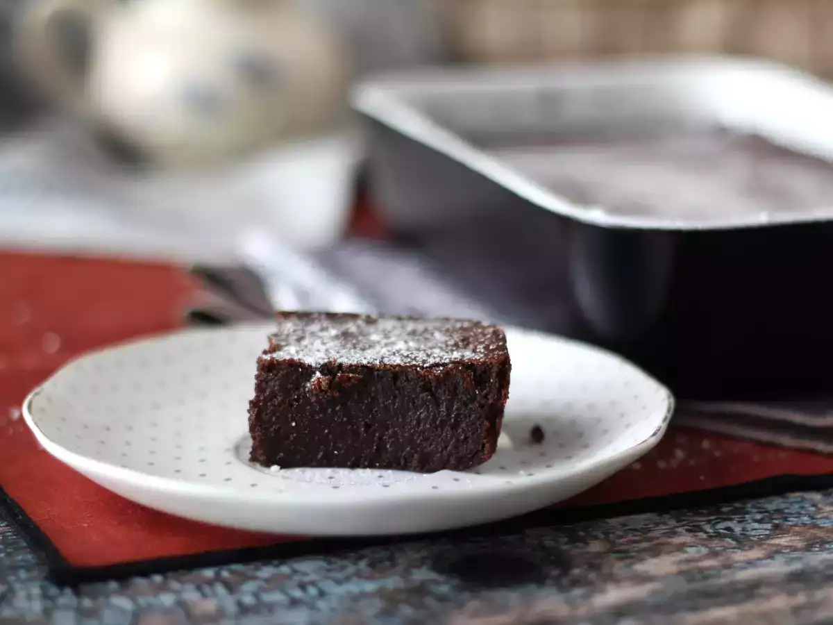 EXTRA FONDANT κέικ με κρέμα σοκολάτας και κάστανο με μόλις 4 υλικά - φωτογραφία 9