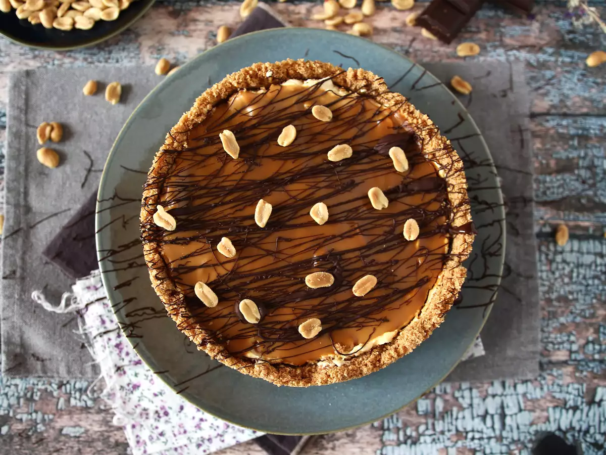 Extra-gourmand τυρόπιτα τύπου Snickers - φωτογραφία 4