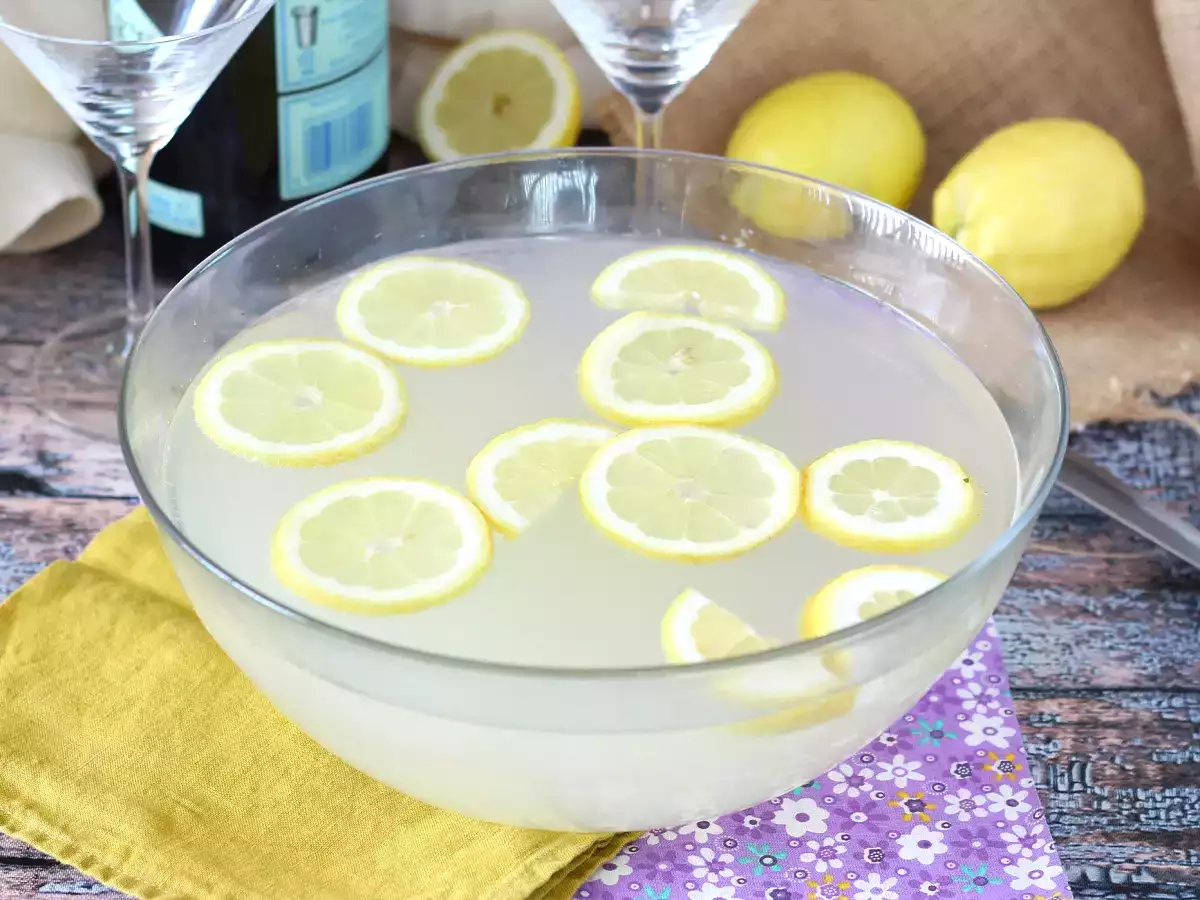 Gin fizz για να μοιραστείτε με όλους τους καλεσμένους σας κατά τη διάρκεια του απεριτίφ - φωτογραφία 4