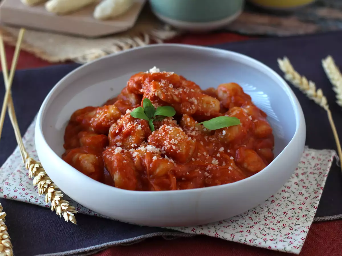 Gnocchi alla Sorrentina στο τηγάνι: η γρήγορη και πικάντικη συνταγή που όλοι αγαπούν! - φωτογραφία 4