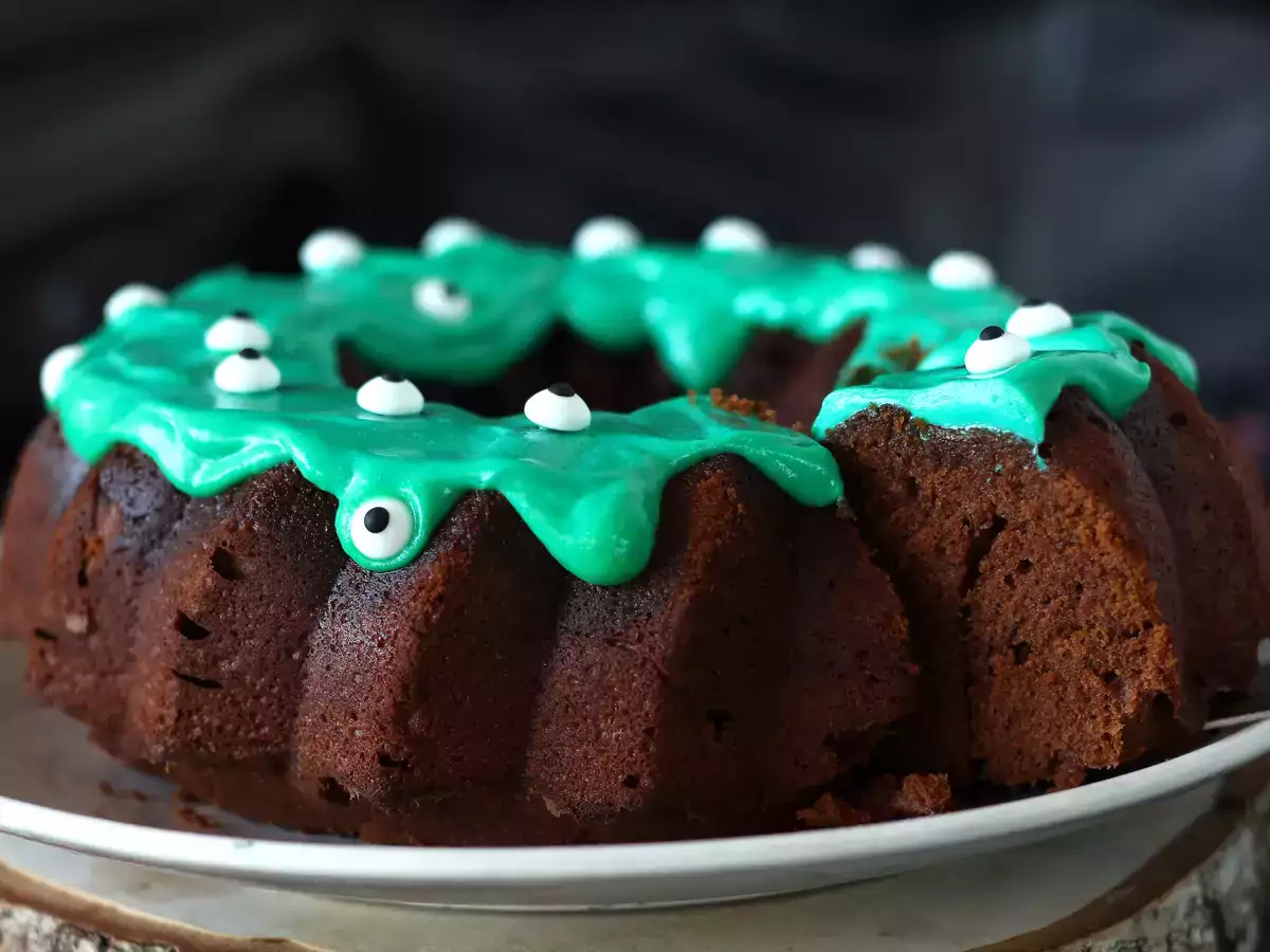 Halloween Bundt cake, το λαχταριστό κέικ σοκολάτας bundt cake - φωτογραφία 3