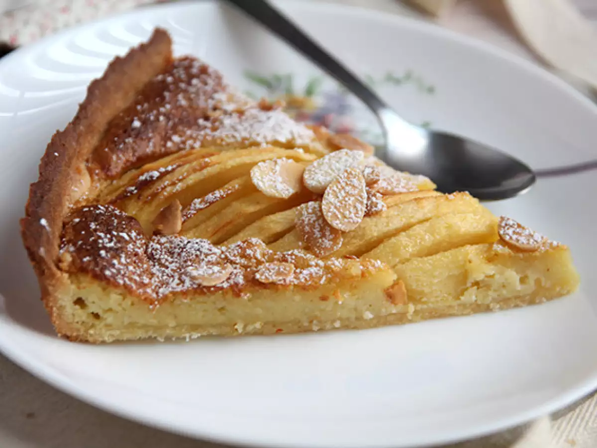 Κέικ μήλου και αμυγδάλου (Tarte normande) - φωτογραφία 5