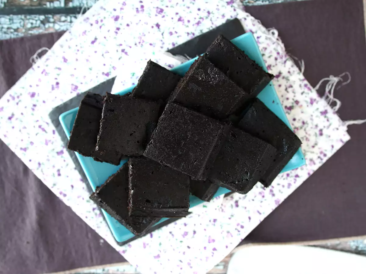 Κέικ Oreo με μόλις 3 υλικά, έτοιμο σε 6 λεπτά στο φούρνο μικροκυμάτων! - φωτογραφία 3