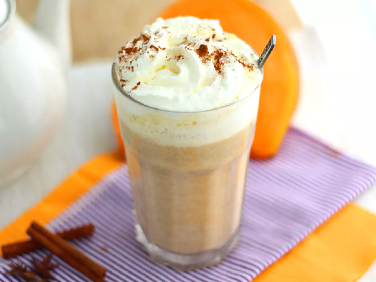 Κολοκύθα μπαχαρικό latte