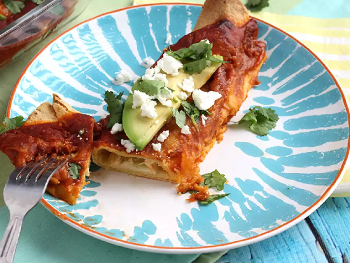 Κοτόπουλο Enchiladas με σάλτσα τσίλι - φωτογραφία 4